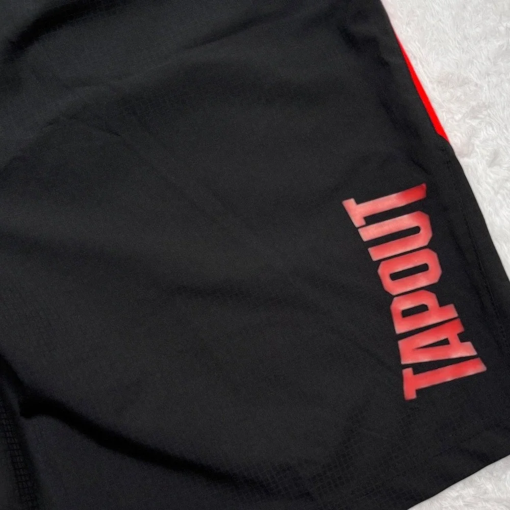Tapout Athletic Shorts Mens XL Black Red MMA Training Gym Performance S143‎ B02